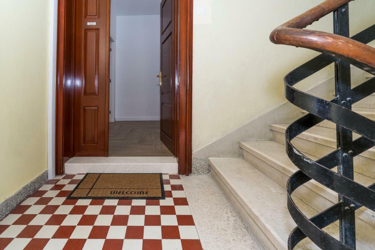 Studio Apartments Marcel Σπλιτ Εξωτερικό φωτογραφία