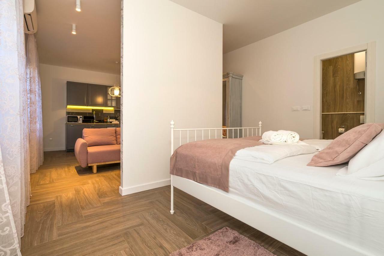 Studio Apartments Marcel Σπλιτ Εξωτερικό φωτογραφία