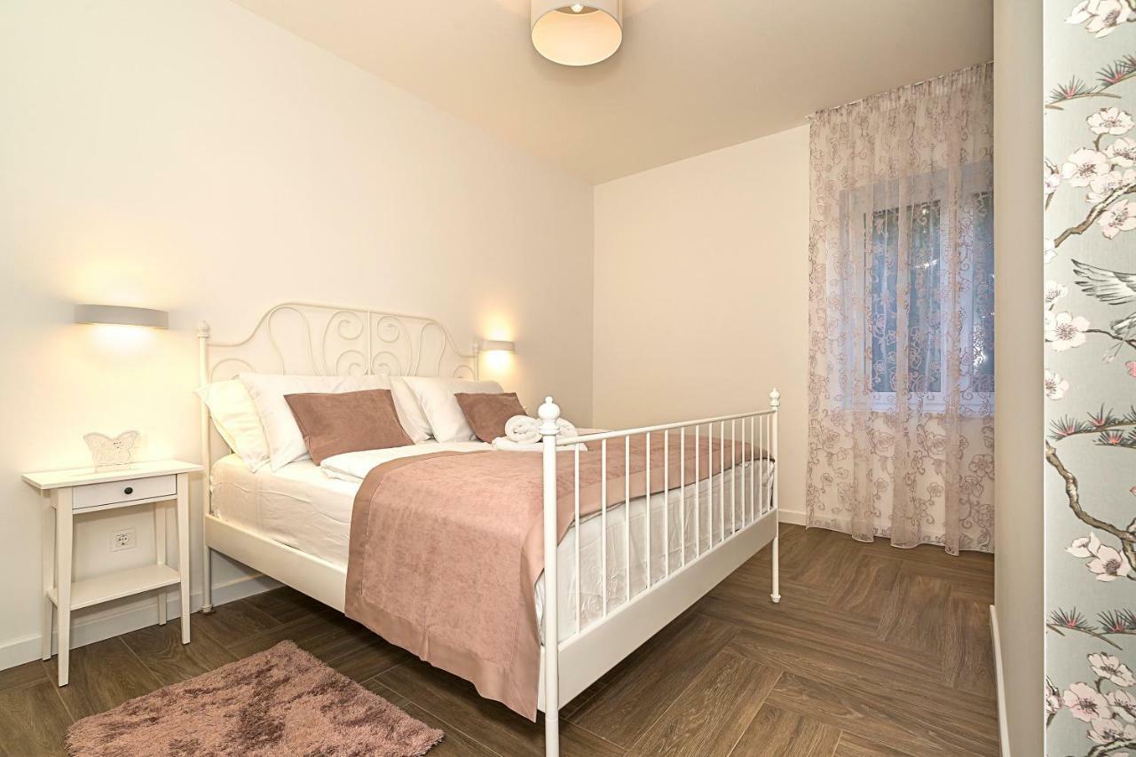 Studio Apartments Marcel Σπλιτ Εξωτερικό φωτογραφία
